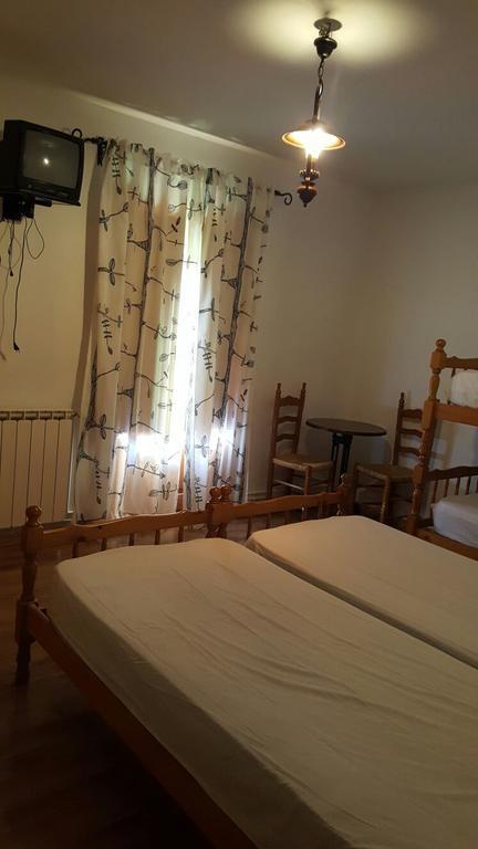 Hotel El Mijares Olba Esterno foto